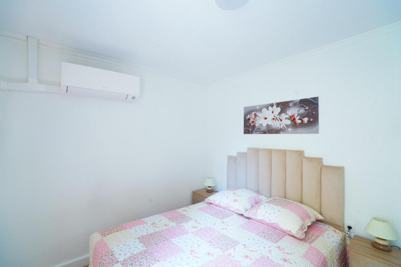 Appartement Du Forum,La Gare, 50 M2 , Climatisation, Garage, Cour Narbona Esterno foto