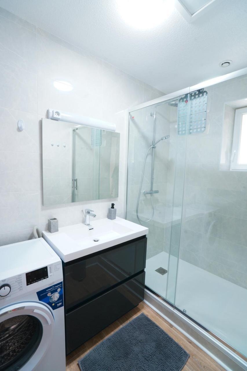Appartement Du Forum,La Gare, 50 M2 , Climatisation, Garage, Cour Narbona Esterno foto
