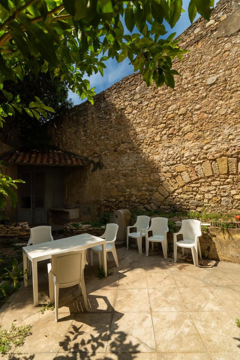 Appartement Du Forum,La Gare, 50 M2 , Climatisation, Garage, Cour Narbona Esterno foto